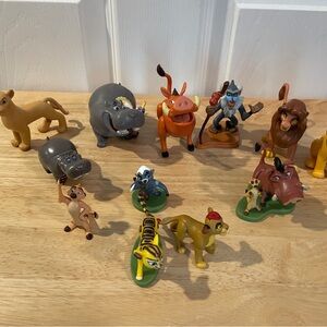 Lion King/ Lion Pride Figurines